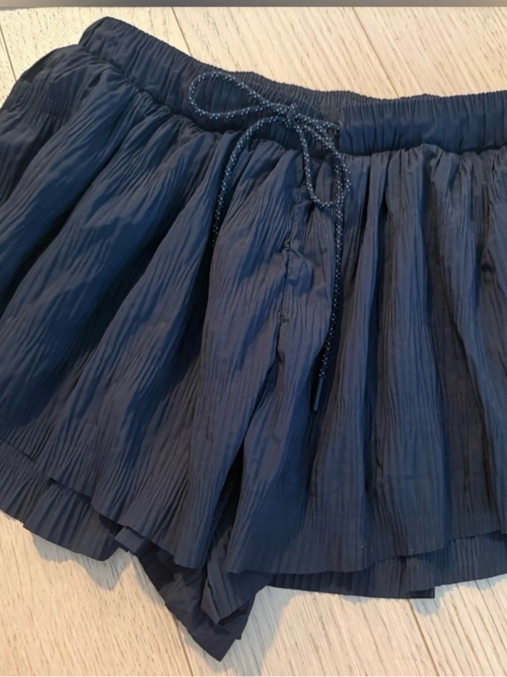 Black Pleated Ruffle Shorts – Free People